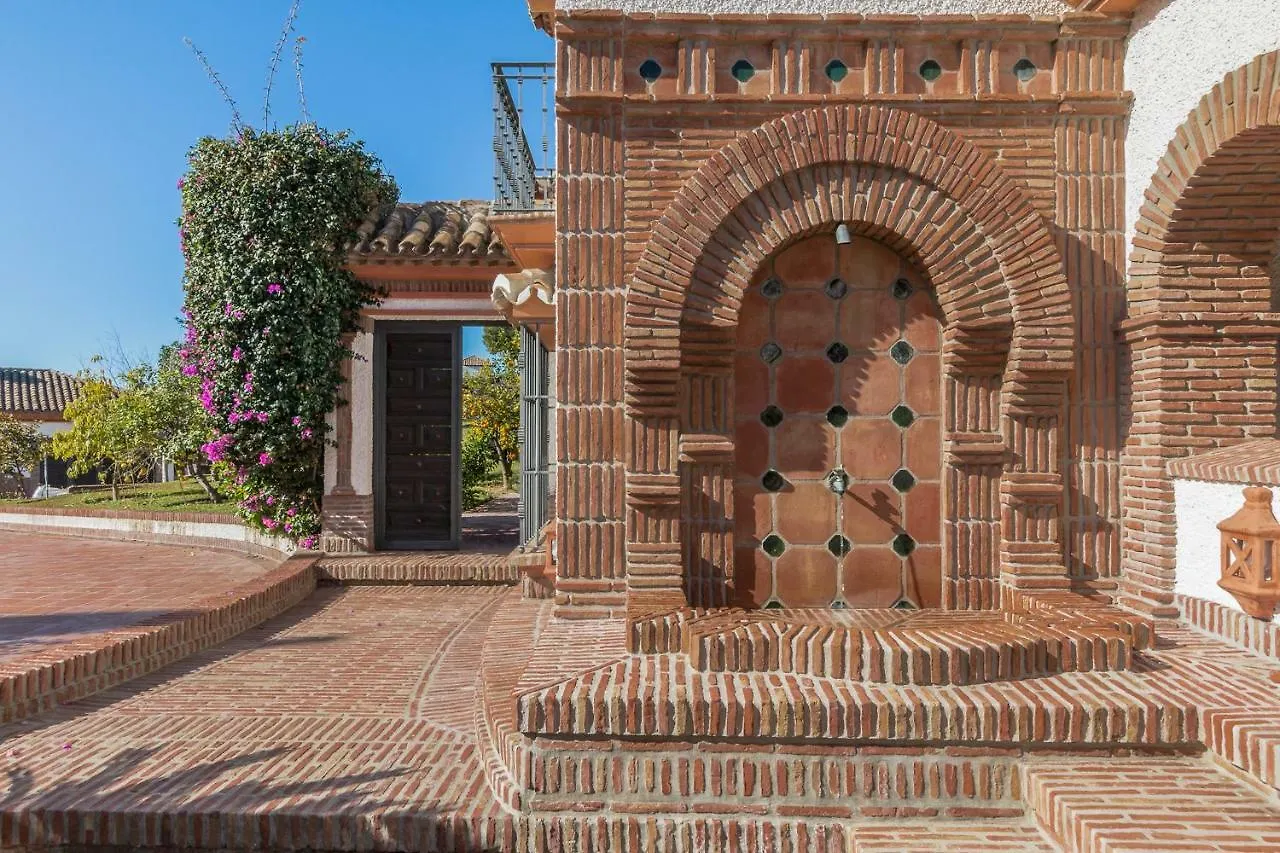 Authentic Andalucia Villa Marbella 0*,  Spain